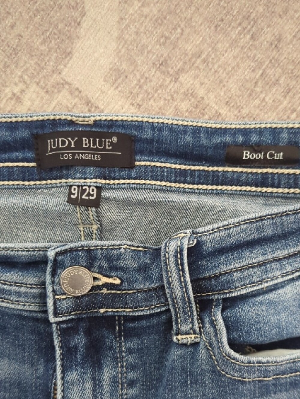 Judy Blue Medium Wash Bootcut Jeans Size 9/29 - Picture 2 of 7